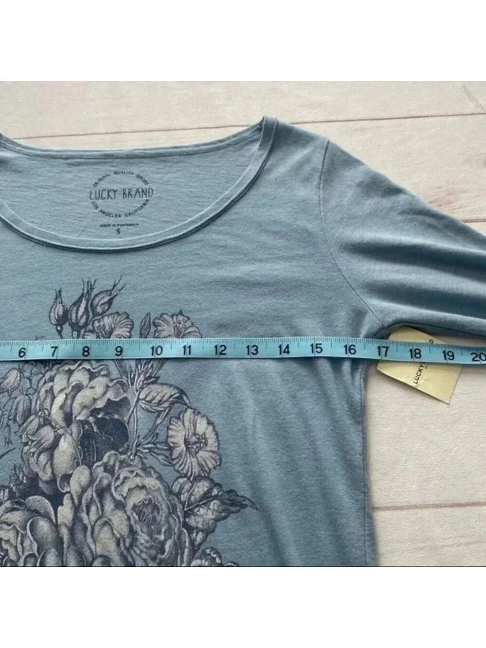 NWT Lucky Brand Blue Floral Tee Womens Size Small - Picture 9 of 15